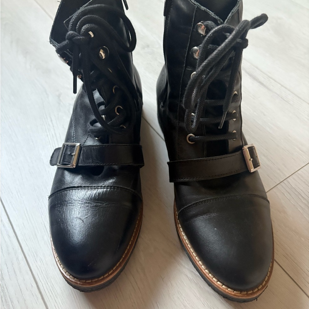 Steve Madden Black Leather Combat Boots - Picture 5 of 8
